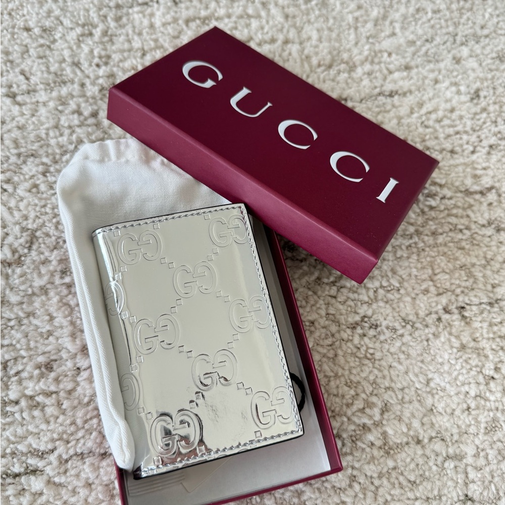 Gucci Bi-fold Wallet